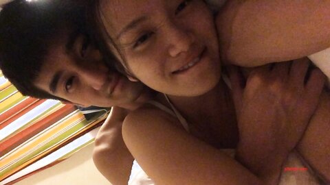 26 Little Couple Playing Big Head Selfie