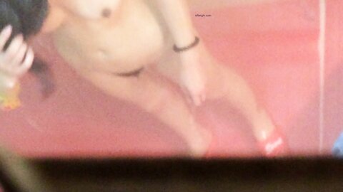 7 Boutique Bathing Stealing