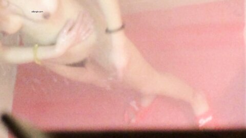 7 Boutique Bathing Stealing