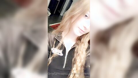 Ursecretgirlfriend  2023 01 06  2735377211