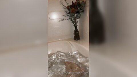 Ursecretgirlfriend  2023 02 28  2786199100