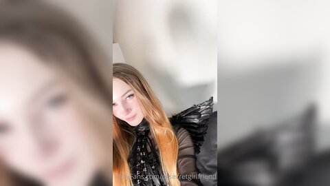 Ursecretgirlfriend  2023 06 03  2240466085