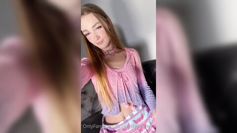 Ursecretgirlfriend  2023 06 03  2329685547