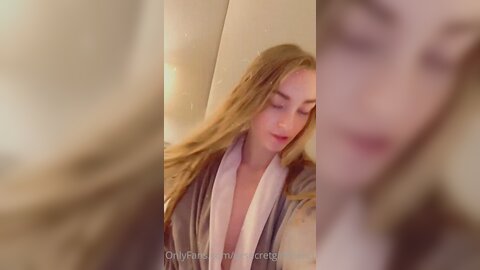 Ursecretgirlfriend  2023 07 14  2942174261