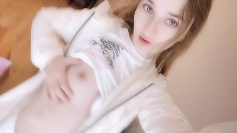 Evaava 30 01 2023 2754961098 My Boobs Are So Swollen After Running П÷≤Ёп÷╓╜