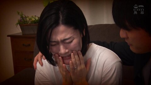 MUDR-232 Freeload Uncle ~ [Caution Of Annoyance] Seizing The Secret Of A Modern Girl And Getting Creampied...