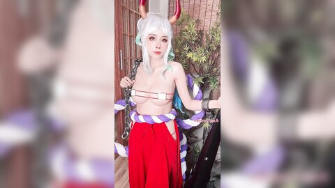 [Cosplay] Byoru - Yamato (One Piece) (2)