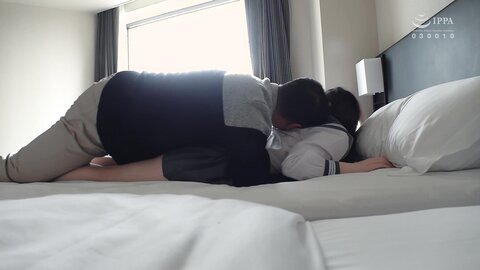 DFE-070 [4K] I Have My Daughter Feed Me. Kozue Fujita