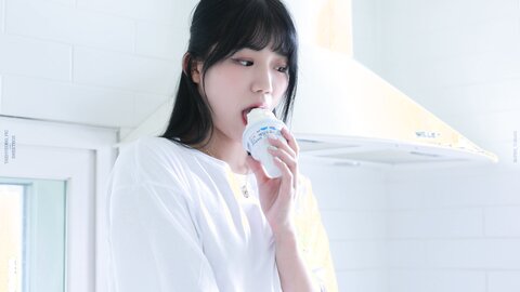 [SWEETBOX] Yui (유이) - SWTB Vol.18 CREAM (3)