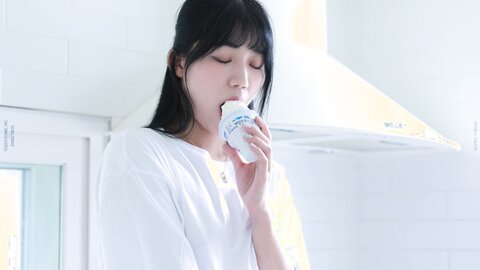 [SWEETBOX] Yui (유이) - SWTB Vol.18 CREAM (3)