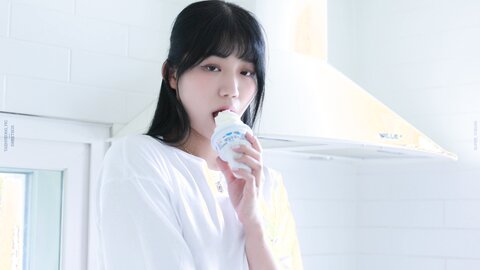 [SWEETBOX] Yui (유이) - SWTB Vol.18 CREAM (3)