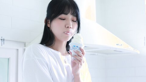 [SWEETBOX] Yui (유이) - SWTB Vol.18 CREAM (3)