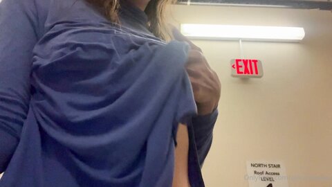 03 22 2023 Can We Fuck In The Stairwell 0Hc8Cfjwioy7Kp3Sl4Gt2 Source