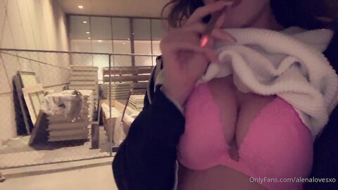04 10 2023 Smoking A Blunt Outside Couldn T Help But Flash The Cameras 0Hcul14F03Zhekk70E71M Source