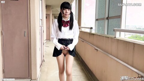 3612986 Exclusive[Individual 90] Complete face-exposure**③Slender Pipin After outdoor exposure and Nakadashi, she makes him lick her semen* repeatedly and give her a cleaning blowjob.