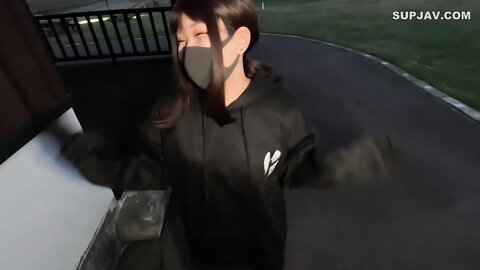 FC2PPV-3676338 Exclusive[お盆限定破格！]特典付！公園内で友達の*に野外中出ししてしまいましたwww