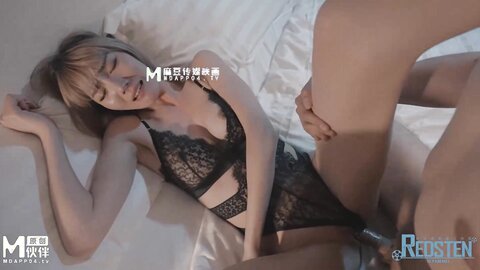 SR-033清纯少女的淫逼性报复上集