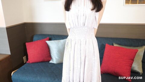 3709901 Exclusive [Uncensored] Upper and lower both mouths fully filled! Moriyo Mienyo of the Insta generation. She sucks a big cock with her cheeky little mouth. She gets her beautiful vagina covered in lewd...