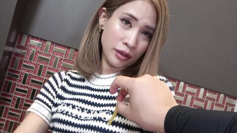 3729075-2 [Total of 5 works, 420 mins] "Tall", "Beautiful Gal", "18-something Half-Returnee", "Married Woman", all of them are our fuckers.
