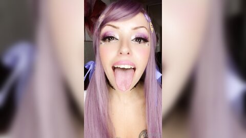 Zoe Riot 04 01 2023 2732283108 Little Spitty Tongue Clip For Youп÷≤┴