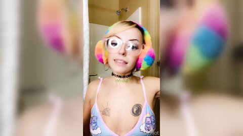 Zoe Riot 10 02 2023 2769403818 I Learned A New Trick П÷▓∙ Iб─≥Ve Been Wanting To Learn How To Swallow With My Mouth Open