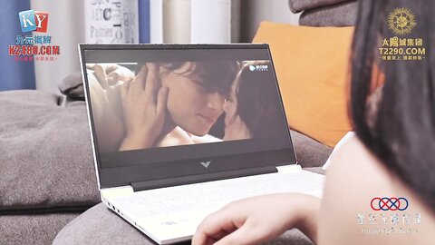 XKGA018猥琐公公药奸水性杨花儿媳