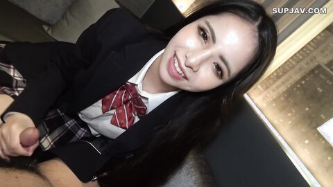 3748903 [30% OFF for the purchase of the first part + the second part as a set!] Instead of letting the F-cup black-haired pheromone J-fat who doesn`t know anything about the world stay over, she has to stay ...