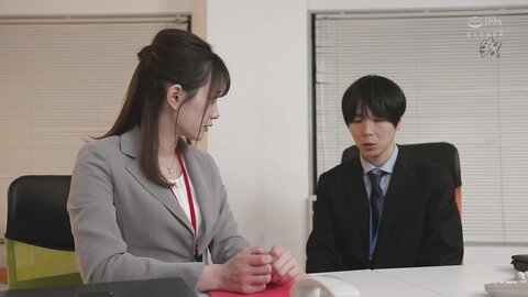 DASS-220 When I Woke Up In The Morning, A Synchronous Female Employee In Her Underwear In Her Room! She...