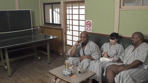 DANDY-706 [Uncensored] A Neat Wife Who Was Careful Of The Inconvenience Of Black Tourists Was Fucked With A Big Dick .....