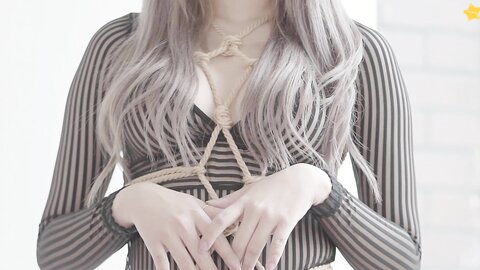 Zia (지아) - At Home