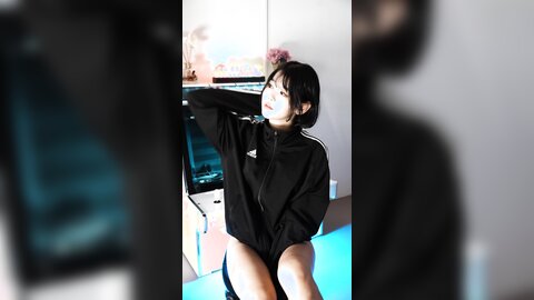 [Loozy] Zia (지아) PC Room With SP (Part B) (2)