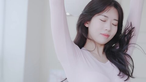 113 고화질 모델 서윤 몸매가 드러나는 청바지 여친룩 룩북 언더웨어 룩북 직캠. 후방주의 룩북 underwear Lookbook