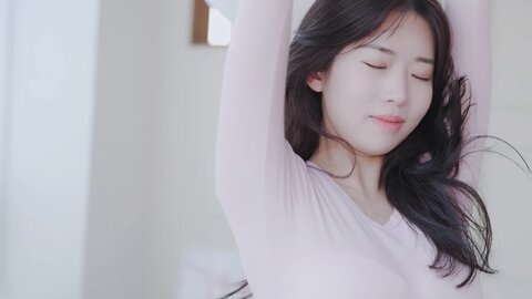 113 고화질 모델 서윤 몸매가 드러나는 청바지 여친룩 룩북 언더웨어 룩북 직캠. 후방주의 룩북 underwear Lookbook