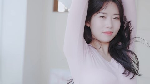 113 고화질 모델 서윤 몸매가 드러나는 청바지 여친룩 룩북 언더웨어 룩북 직캠. 후방주의 룩북 underwear Lookbook