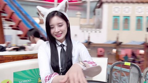 데이트????????꽃빵 실물 느낌????Let's go on a date at an amusement park Lotte World