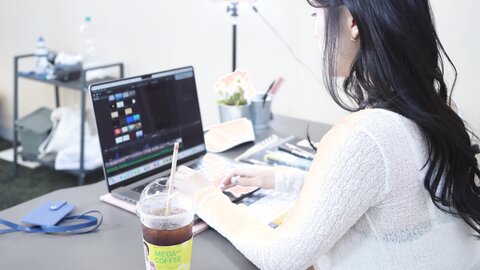 SUB꽃빵 대표의 오피스 공개 Welcome to my Office