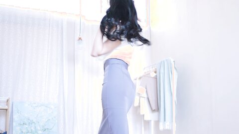 돋보이는 신도시 미시룩 코디????????