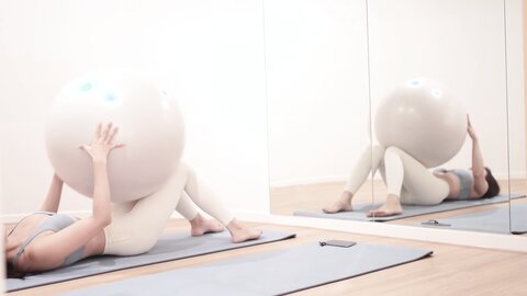 짐볼로 스트레칭⚪⧸ Yoga and Pilates with gym ball⚪⧸ 요가 필라테스 다양한 자세