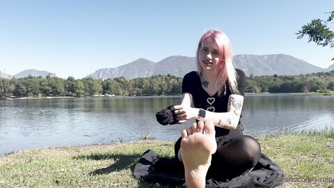 Kirojpg 18 10 2022 2644978882 Pov9Minutes Humilation Feet Worship For Beta Loser