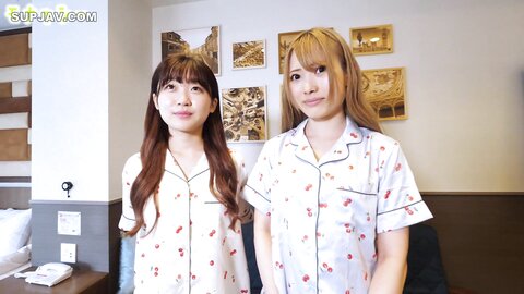 3842386 Exclusif50%OFF ![Pajamas★Monashi]Pajamas de Ojama ♥ Haruka avec son sourire mignon et ses yeux juvéniles ♥ Yukari avec sa personnalité brillante et son grand style ♥ Je n`ai jamais eu un trio aussi ér...