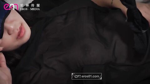 EMX028清晨调教美乳大嫂