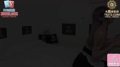 PME139与爆乳大嫂的淫荡晚餐