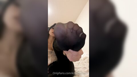 227526376 Take A Good Sniff 01 B96E9F36 Bb82 4A46 B979 A8436Ef547F2