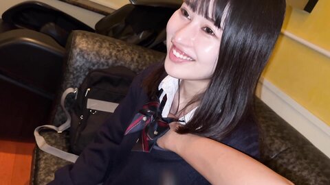534IND-137 [Personal shooting] Gonzo ***age with a beautiful small woman who is indifferent even if she is...