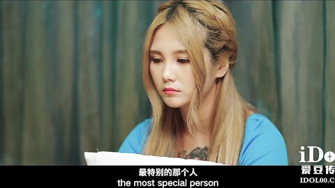 ID5359与外卖小哥一起3P调教淫妻