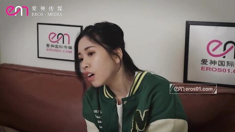 EMX029美少女球经被下药