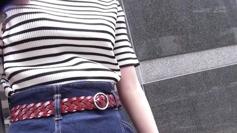 107MMGH-291 Magic Mirror Issue If you ask a highly educated female college student who goes to one of the...