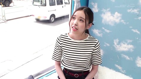 107MMGH-291 Magic Mirror Issue If you ask a highly educated female college student who goes to one of the...