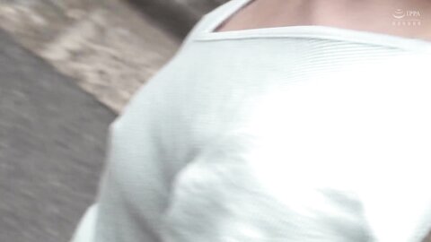 345SIMD-005 No bra's nipple potch's nipple potch was too erotic, so she dressed up in the house and bothered...
