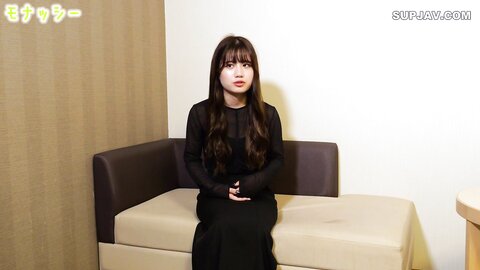 3886843 Exclusif[Pajamas★Monashi]Pajamas de Ojama ♥ JD Ayano 19 ans ♥ Elle est si mignonne et innocente, mais elle crie quand elle le sent, elle est si érotique ! Elle est petite mais elle a un énorme ormeau ...